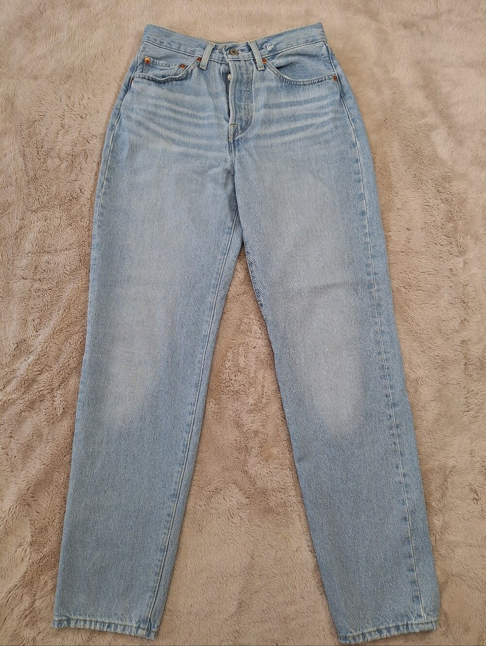 Levi's Premium 501 '81 High Rise Mom Jeans - Ever Afternoon Wash W26 L31